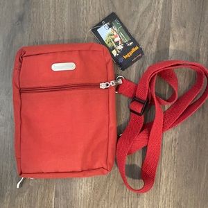 Baggallini wallet bag